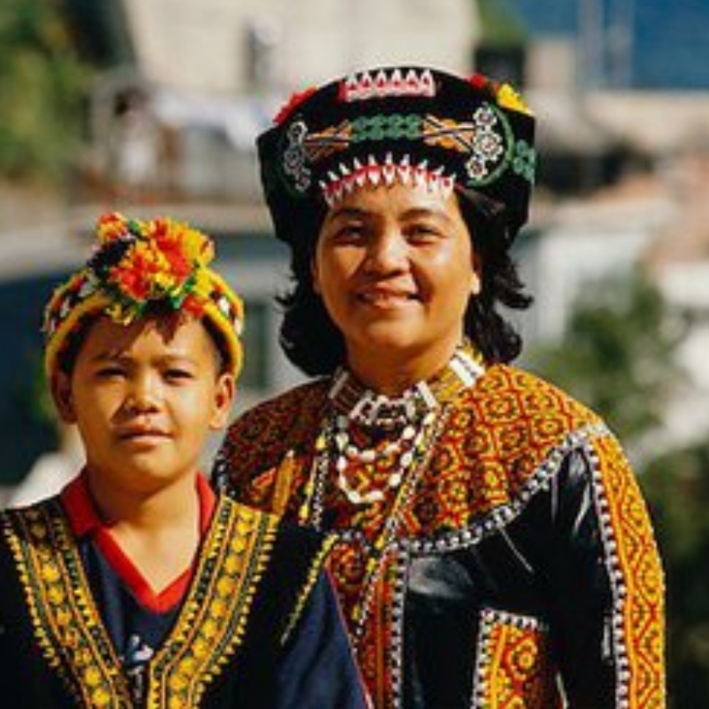 Taiwanese Aboriginal Tribal Wedding Tunic - Picture 6 of 8